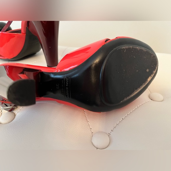 Light summer sandals, size 8,5(us) - Picture 4 of 5